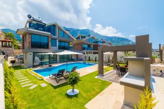 Ölüdeniz'de 3+1 Modern Villa · Fotoğraf 2