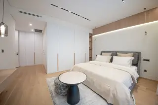 Bodrum Göltürkbükü'nde Deniz Manzaralı 4+1 Villa · Fotoğraf 35