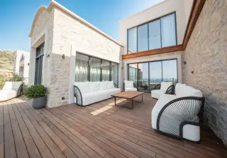 Bodrum Göltürkbükü'nde Deniz Manzaralı 4+1 Villa · Fotoğraf 15