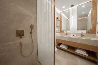 Bodrum Göltürkbükü'nde Deniz Manzaralı 4+1 Villa · Fotoğraf 46