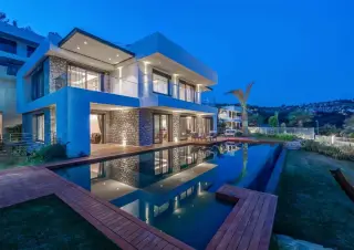 Luxusvilla 5+1 im Zentrum von Bodrum mit Meerblick · Foto 3