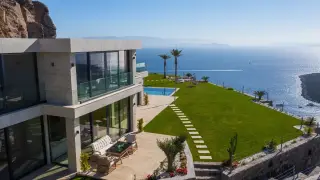 Villa mit 5+1 Zimmern in Göltürkbükü, Bodrum · Foto 1
