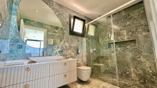 Villa mit 5+1 Zimmern in Göltürkbükü, Bodrum · Foto 36