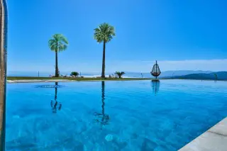 Villa mit 5+1 Zimmern in Göltürkbükü, Bodrum · Foto 3