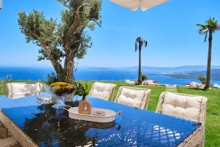 Villa mit 5+1 Zimmern in Göltürkbükü, Bodrum · Foto 15