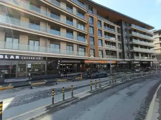 2+1 Apartment for Sale in Gülbahar Şişli, Istanbul · Photo 2