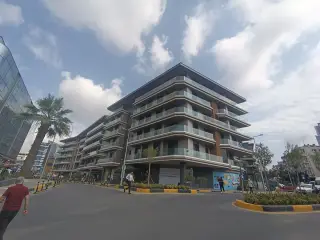 2+1 Apartment for Sale in Gülbahar Şişli, Istanbul · Photo 9