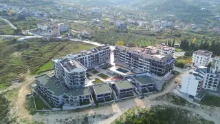 Çınarcık Hasanbaba'da Deniz ve Doğa Manzaralı 3+1 Villa · Fotoğraf 8