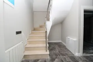 Çınarcık Hasanbaba'da Deniz ve Doğa Manzaralı 3+1 Villa · Fotoğraf 33