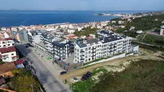 Çınarcık Hasanbaba'da Deniz ve Doğa Manzaralı 3+1 Villa · Fotoğraf 10
