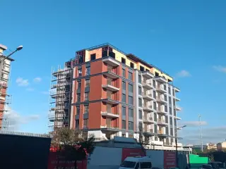 Sarıyer Huzur Mahallesi'nde 1+1 Modern Daire · Fotoğraf 34