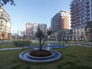 Sarıyer Huzur Mahallesi'nde 1+1 Modern Daire · Fotoğraf 6